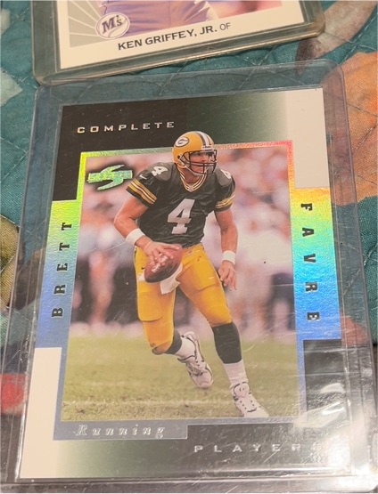 1998 Score Complete Players #1C Brett Favre — front