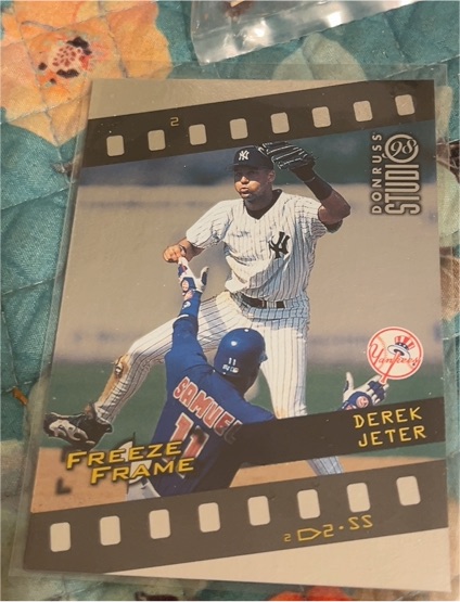1998 Donruss Studio #2 Derek Jeter Freeze Frame — front