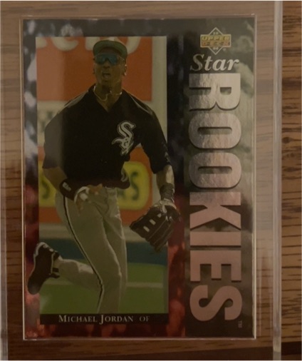 1994 Upper Deck #19 Michael Jordan — front