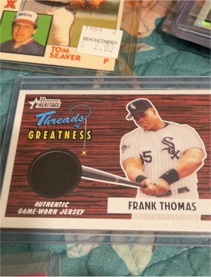 2004 Bowman Heritage Threads of Greatness #TG-FT Frank Thomas — front