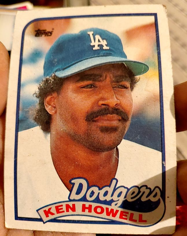 1989 Topps #93 Ken Howell — front