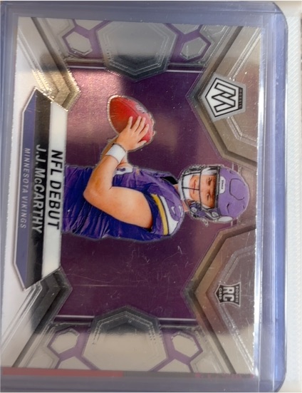 2024 Panini Mosaic NFL Debut #275 J.J. McCarthy — front