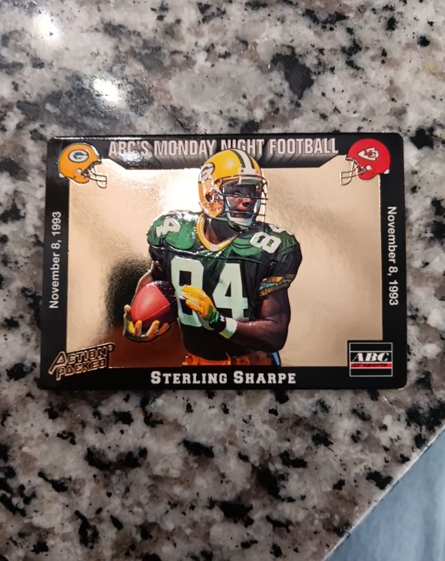 1993 Action Packed Monday Night Football #39 Sterling Sharpe — front