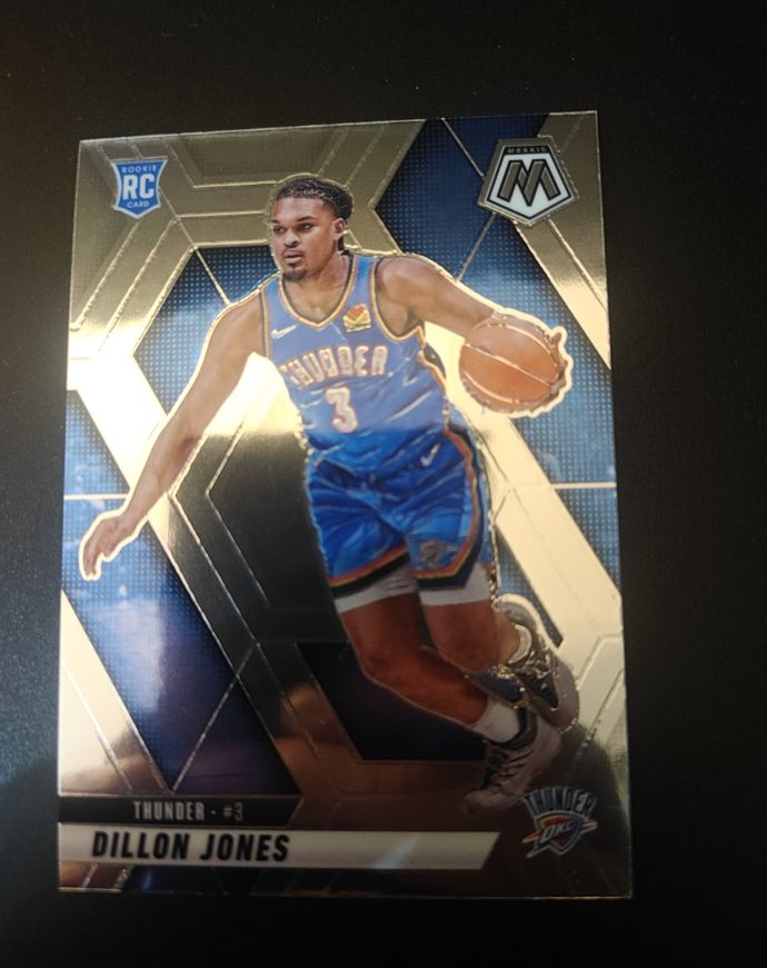 2024-25 Panini Mosaic #224 Dillon Jones — front
