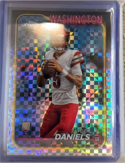 2024 Topps Chrome #201 Jayden Daniels — front