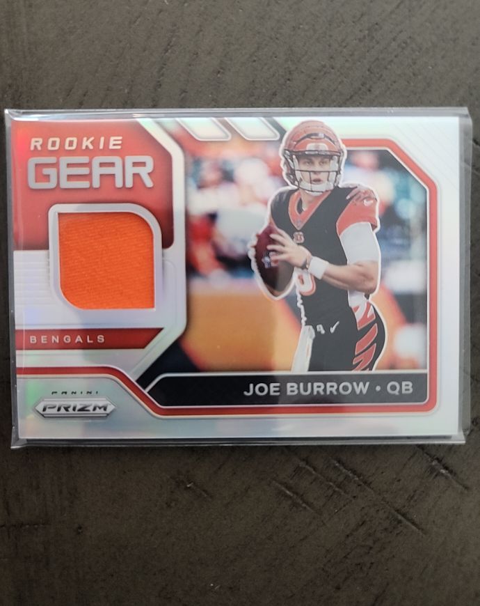 2020 Panini Prizm Rookie Gear #1 Joe Burrow — front