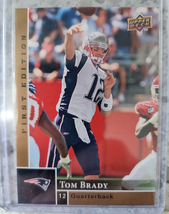 2009 Upper Deck First Edition #12 Tom Brady — front