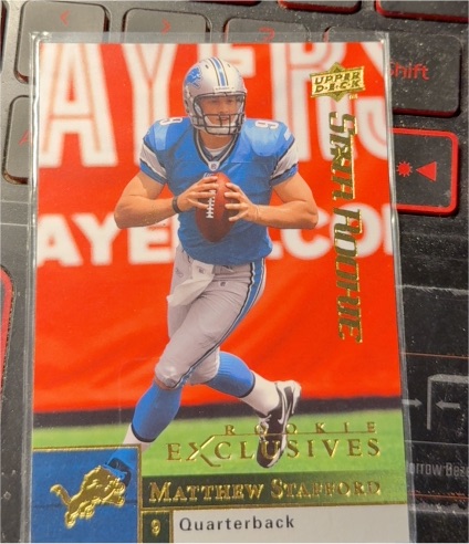 2009 Upper Deck Rookie Exclusives #77 Matthew Stafford — front