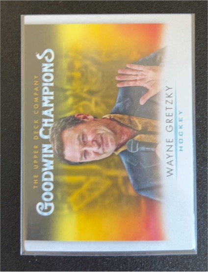 2021 Upper Deck Goodwin Champions #70 Wayne Gretzky — front