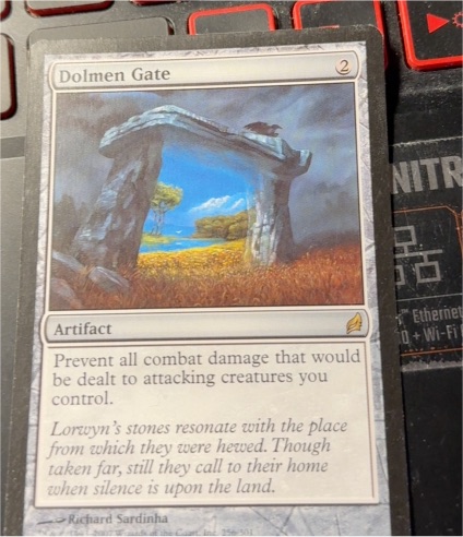 2007 Magic The Gathering Lorwyn #256 Dolmen Gate — front