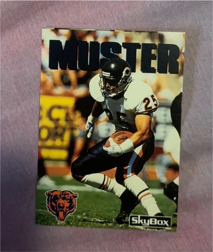 1992 SkyBox Impact #64 Brad Muster — front
