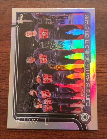 2025-26 Topps #292 LA Way Clippers Battle Behind Their Stars — front