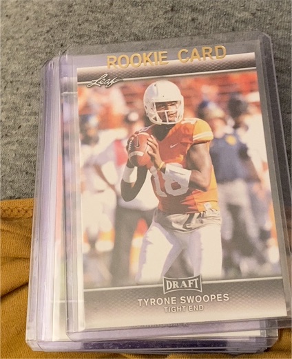 2017 Leaf Draft Tyrone Swoopes Rookie Card — front