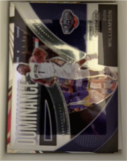 2021-22 Panini Prizm #17 Zion Williamson Dominance — front