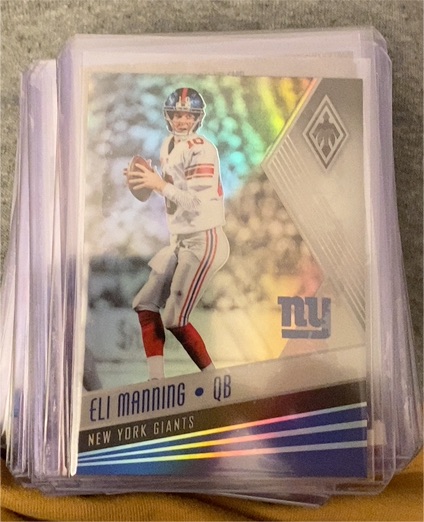 2017 Panini Phoenix #52 Eli Manning — front