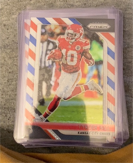 2018 Panini Prizm Red White Blue Tyreek Hill — front