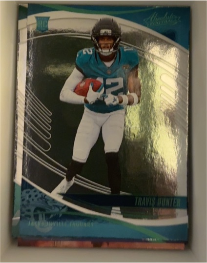 2025 Panini Absolute #186 Travis Hunter — front