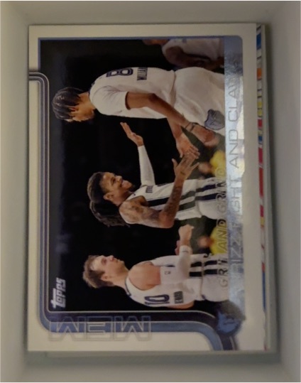 2025-26 Topps #298 Grit and Grind: Grizz Fight and Claw Memphis Grizzlies — front