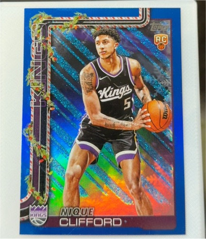 2025-26 Topps Holiday #H184 Nique Clifford — front