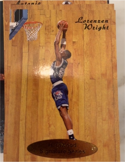1996 Skybox Premium Hardwood Signature Series #HSS1 Lorenzen Wright — front