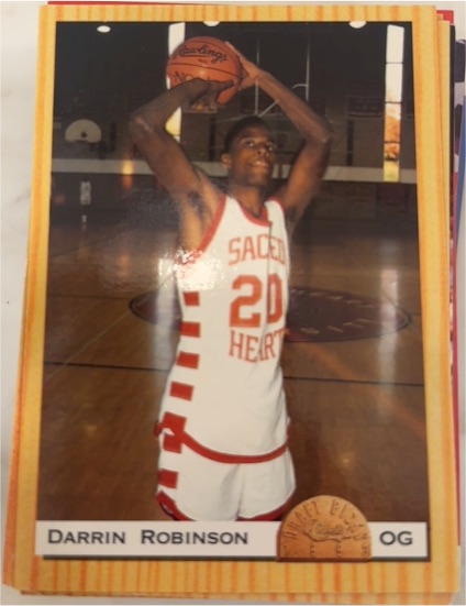 1993 Classic Draft Picks #62 Darrin Robinson Sacred Heart Pioneers — front