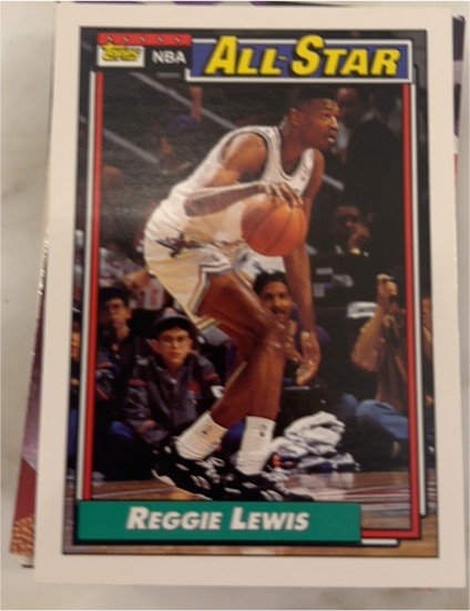 1992-93 Topps #104 Reggie Lewis — front