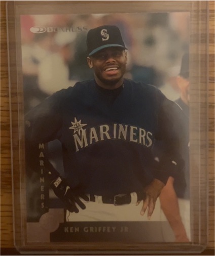 1996 Donruss #21 Ken Griffey Jr. — front