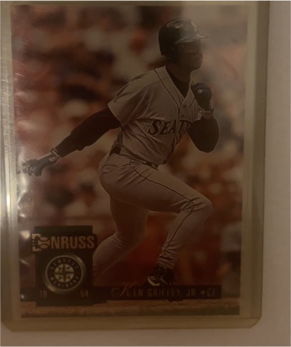 1994 Donruss #4 Ken Griffey Jr — front