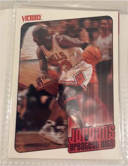 1999-00 Upper Deck Victory #389 Michael Jordan — front