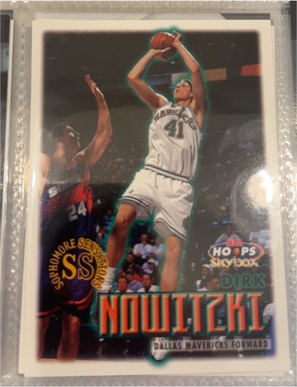 1999-00 Skybox NBA Hoops #98 Dirk Nowitzki Sophomore Sensations — front