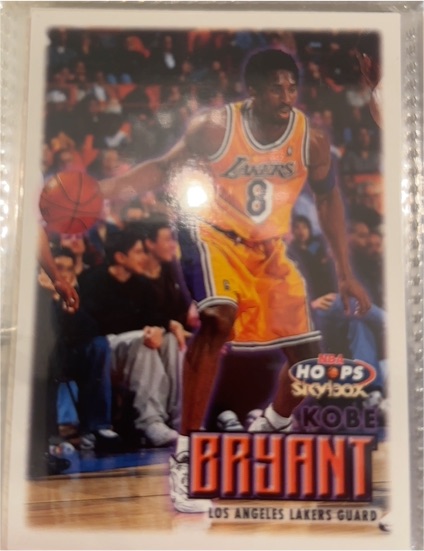 1999 Skybox Hoops #27 Kobe Bryant — front