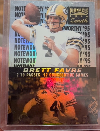 1996 Pinnacle Zenith #7 Brett Favre Noteworthy '95 — front