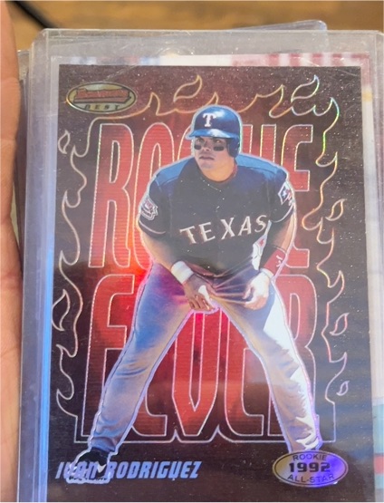 2001 Bowman's Best #RF5 Ivan Rodriguez Rookie Fever — front