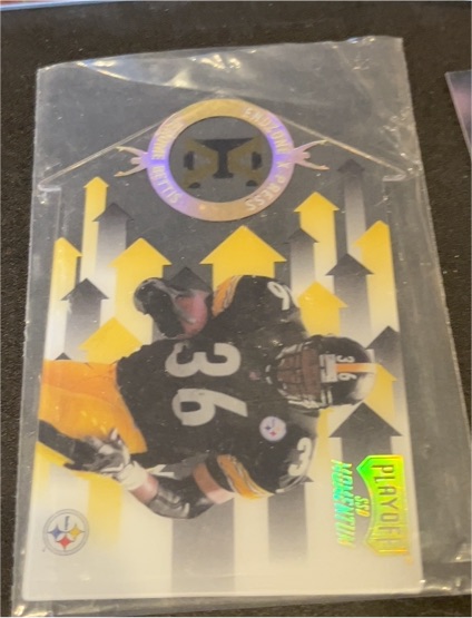 1998 Playoff Momentum Endzone X-Press #17 Jerome Bettis — front