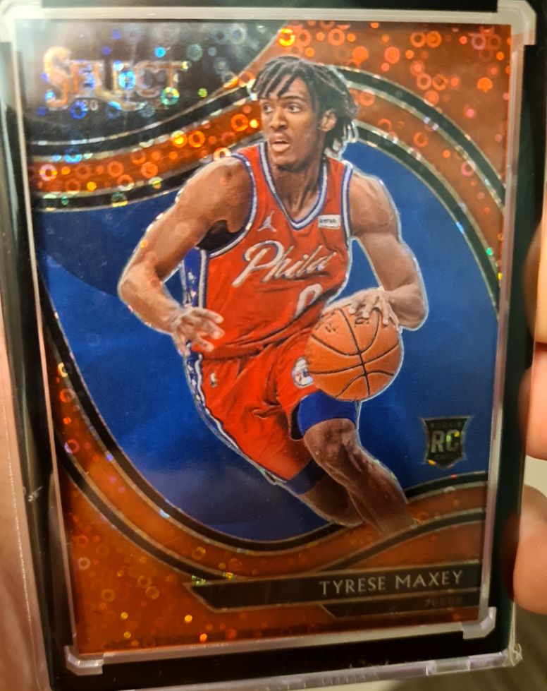 2020-21 Panini Select Courtside #76 Tyrese Maxey — front