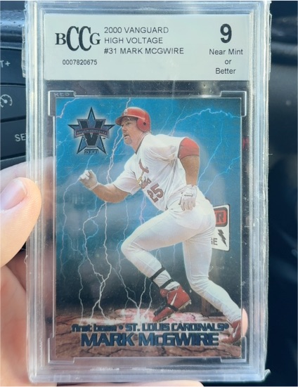 2000 Pacific Vanguard High Voltage #31 Mark McGwire — front