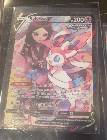 2022 Pokémon TCG Brilliant Stars Trainer Gallery #TG14 Sylveon V — front