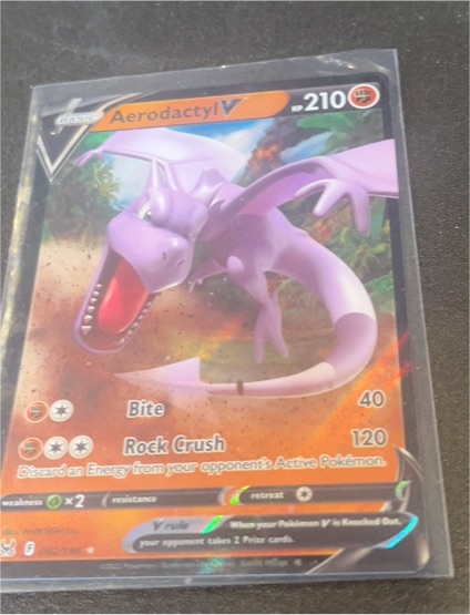 2022 Pokémon Sword & Shield Lost Origin #092 Aerodactyl V — front