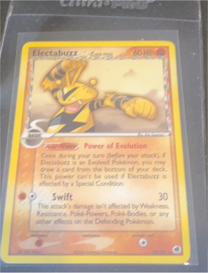 2006 Pokémon EX Dragon Frontiers #29 Electabuzz (Delta Species) — front
