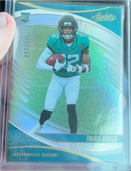 2025 Panini Absolute #186 Travis Hunter — front