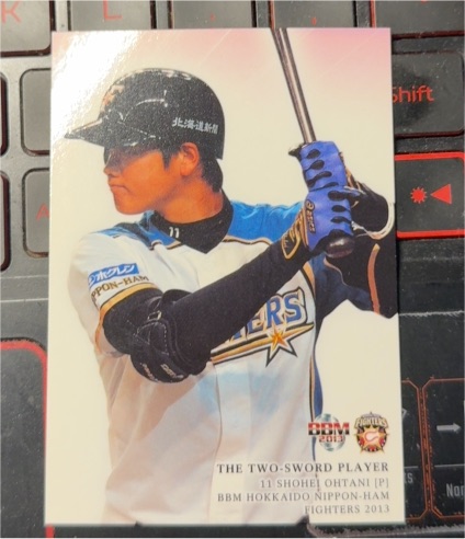 2013 BBM Hokkaido Nippon-Ham Fighters #11 Shohei Ohtani The Two-Sword Player — front