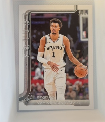 2025-26 Topps #195 Victor Wembanyama — front