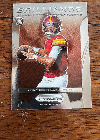2024 Panini Prizm Deca Brilliance #16 Jayden Daniels — front