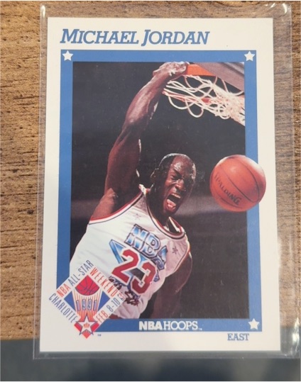 1991-92 NBA Hoops #253 Michael Jordan — front