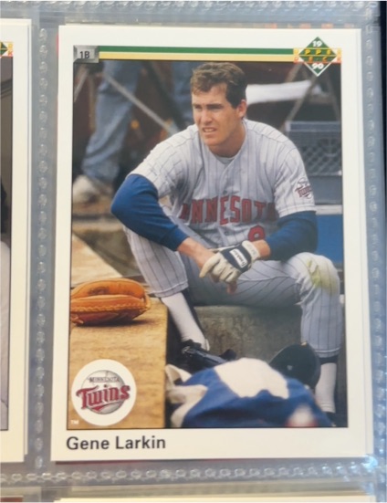 1990 Upper Deck #471 Gene Larkin — front