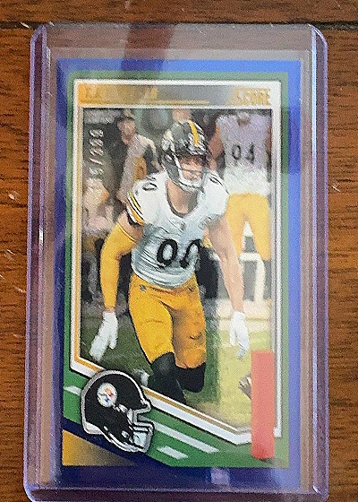 2025 Panini Score #111 T.J. Watt — front