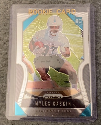 2019 Panini Prizm #334 Myles Gaskin — front