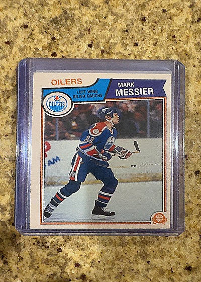 1983-84 O-Pee-Chee #39 Mark Messier — front