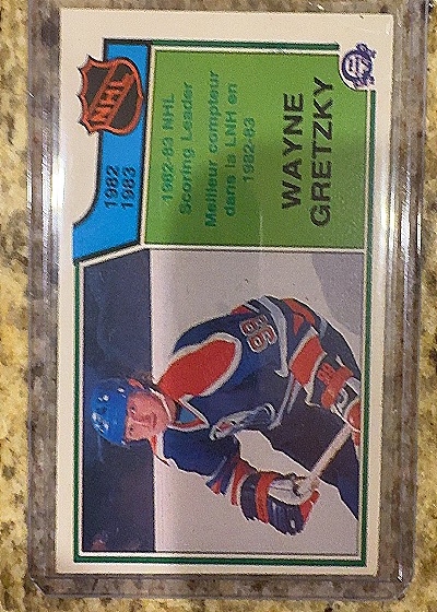 1983-84 O-Pee-Chee #215 Wayne Gretzky — front