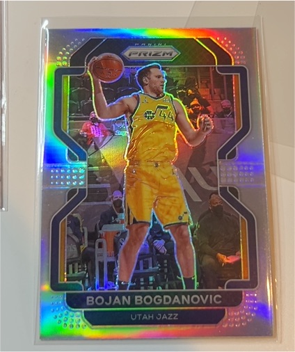 2021-22 Panini Prizm #67 Bojan Bogdanovic — front